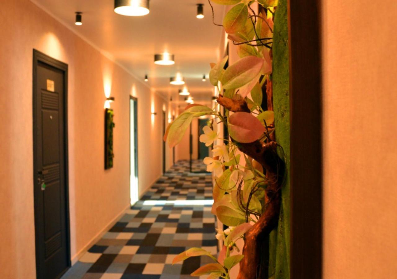 Season Suite Apart-Hotel Batumi Exterior foto